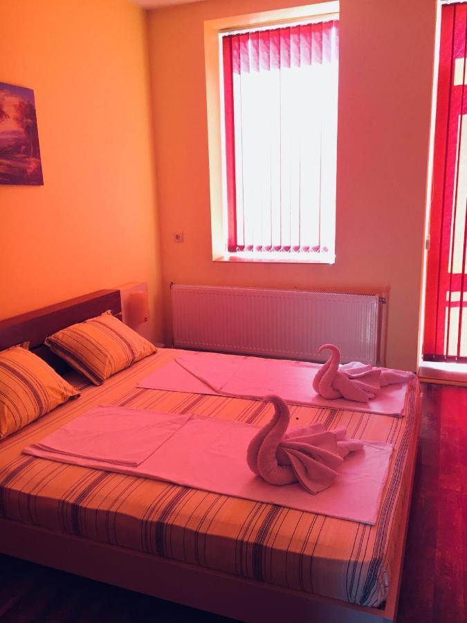 Hotel Amigos à Pavlikeni Extérieur photo